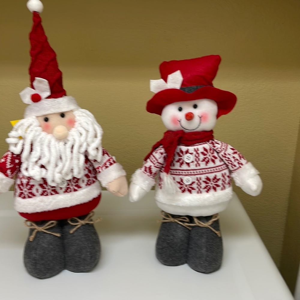 NWT Plush Santa & Snowman Set 17”/16” standing couple